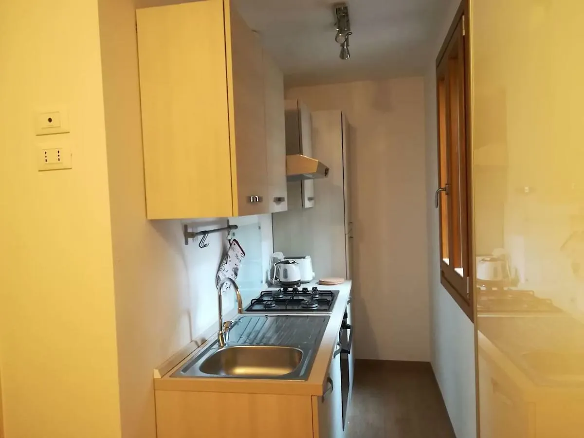 Andrea Venice Flat 1St Floor דירה